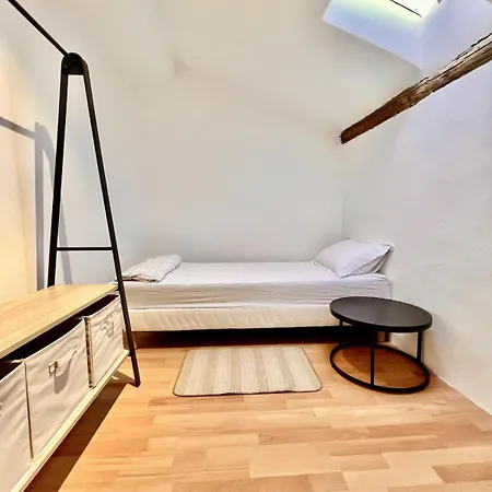 Old Town Rossetti Gem, Rooftop ,waterfall View * Nice